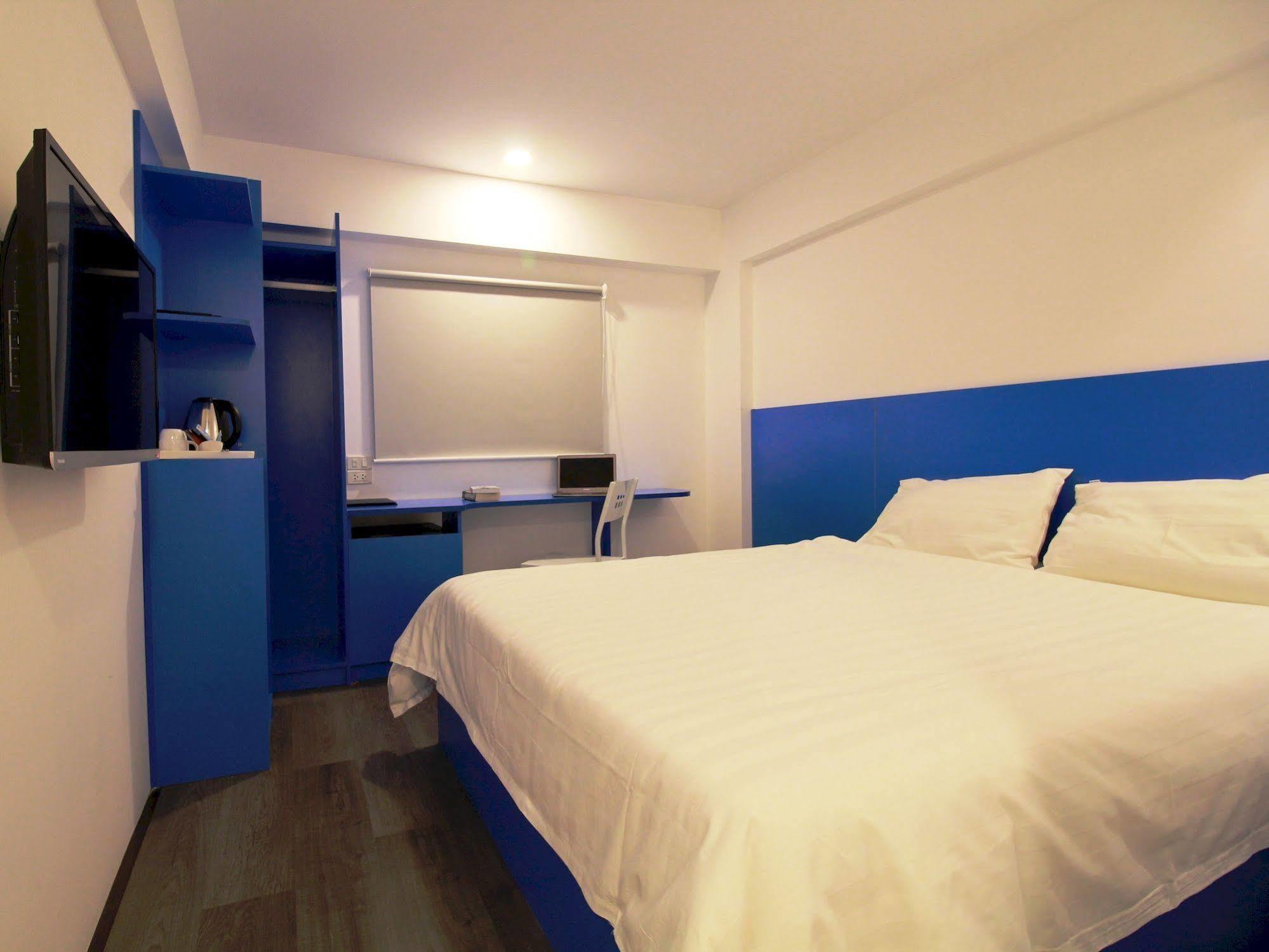 Emis Hotel Phu Quoc Exterior foto