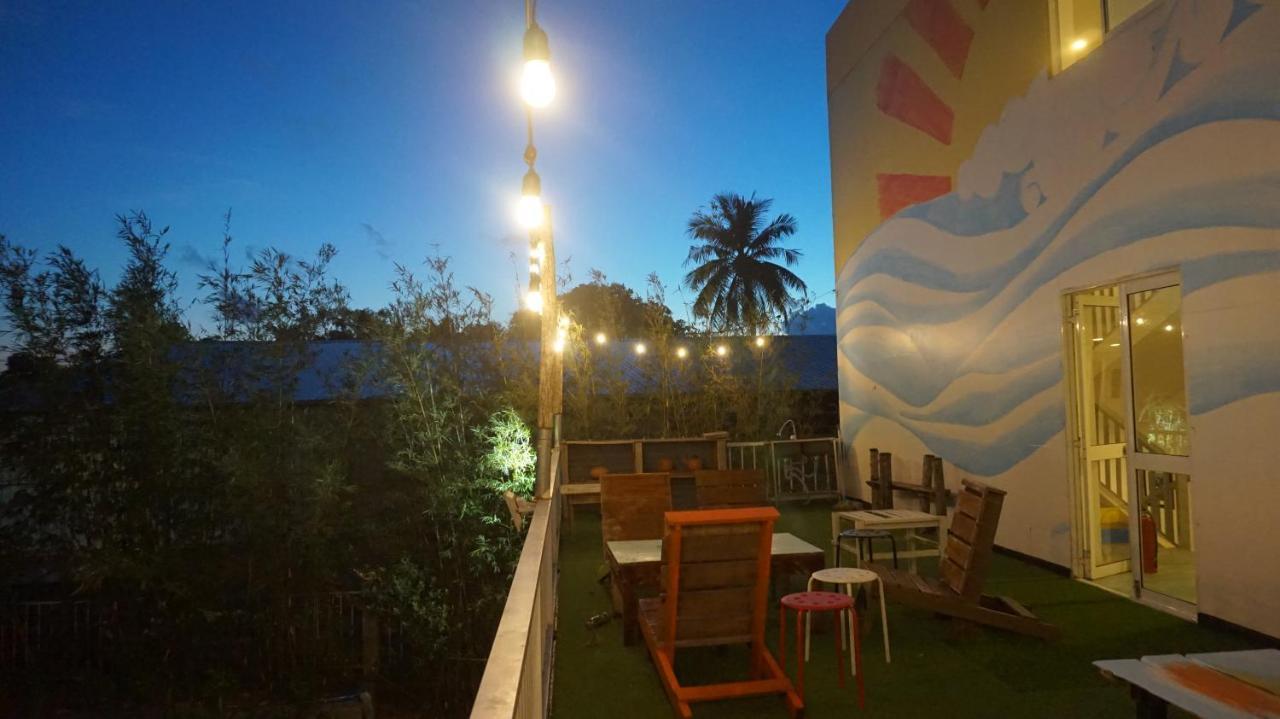 Emis Hotel Phu Quoc Exterior foto